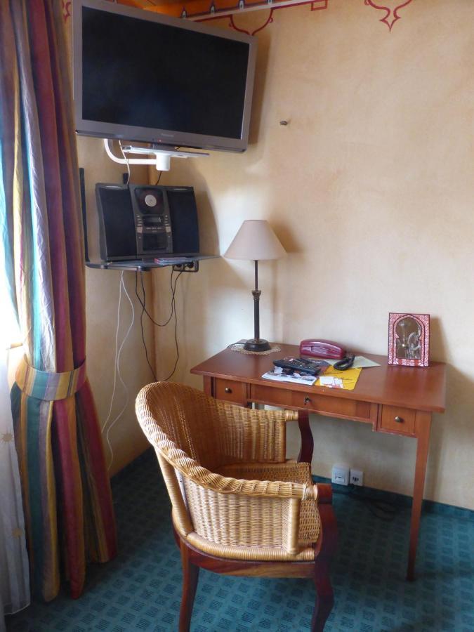 Gasthaus Storchen Hellas Haslach im Kinzigtal Pokoj fotografie